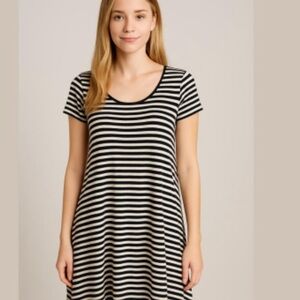 Espresso Striped Dress Black and White Medium
